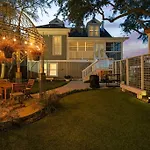 Galvestonglam Beach Home With King Bed