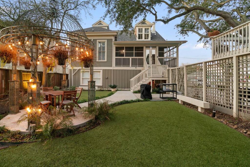 Galvestonglam Beach With King Bed Apartment Galveston